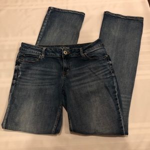 Maurices Medium Wash Bootcut Jeans; 11/12 Long GUC